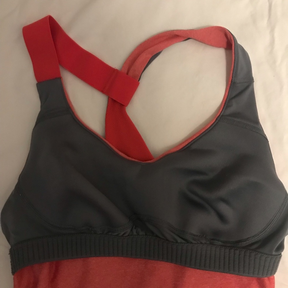 Nike Dri-Fit Tank - Picture 3 of 4